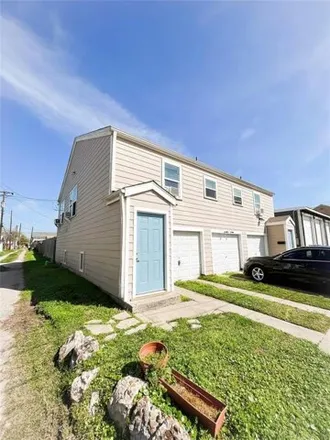 Buy this 2 bed house on 1246 44th Street in Galveston, TX 77550