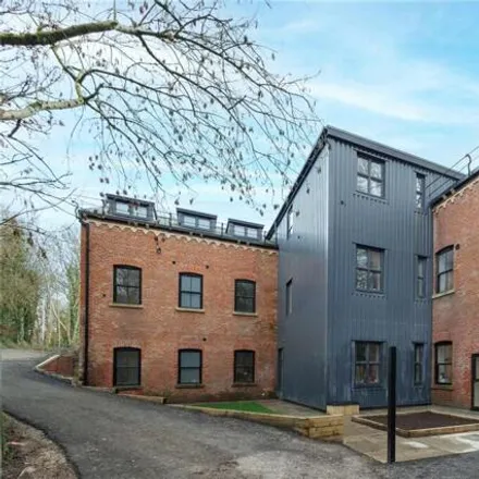 Image 9 - Woodlands Drive, Stockport, SK6 1SB, United Kingdom - Apartment for sale