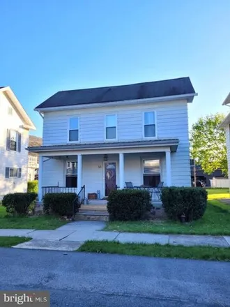 Image 3 - 148 Pearl Street, Lumber City, Brown Township, PA 17084, USA - House for sale