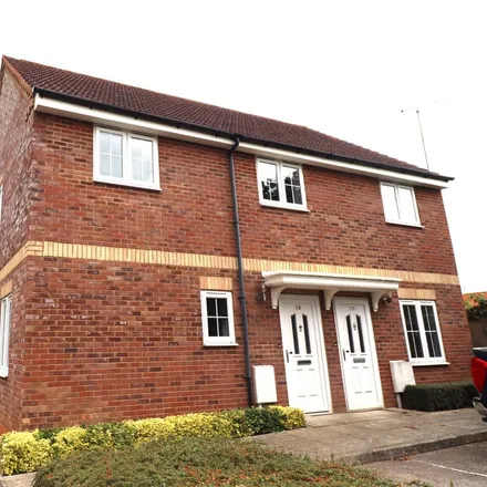 Rent this 2 bed apartment on Mossmans Close in Bletchley, MK2 3NA
