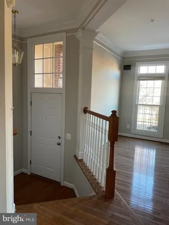 Image 6 - 704 Arch Hall Lane, Alexandria, VA 22314, USA - Townhouse for rent