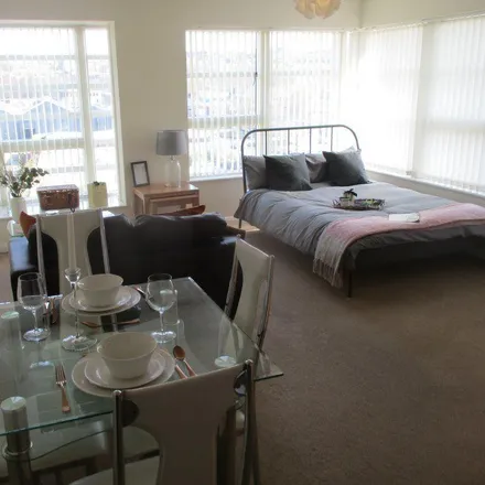Rent this studio apartment on 69 Burnell Road in Sheffield, S6 2AX