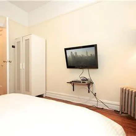 Image 6 - 3rd Avenue & East 14th Street, 3rd Avenue, New York, NY 10035, USA - Apartment for rent