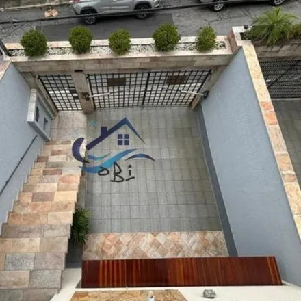 Rent this 4 bed house on Rua do Alto in Jardim França, São Paulo - SP