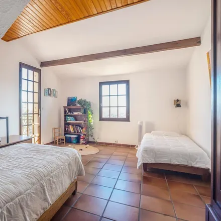 Rent this 4 bed house on Roquebrune-sur-Argens in Var, France