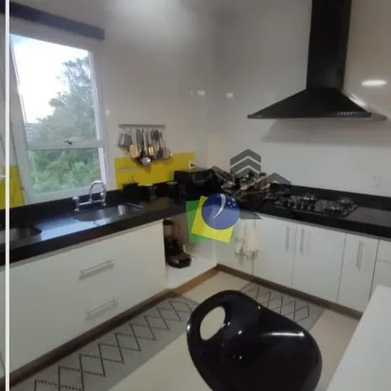 Buy this 3 bed apartment on Rua Professor Estácio Tavares de Mello in Varginha, Itajubá - MG