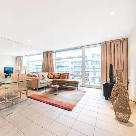 Rent this 2 bed apartment on Howard Building in 368 Queenstown Road, London