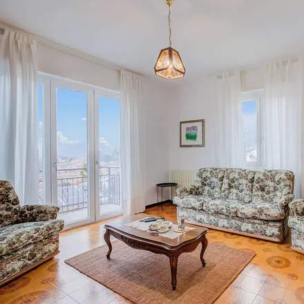 Image 8 - Armeno, Viale Luigi Cadorna, 28011 Cheggino NO, Italy - Apartment for rent