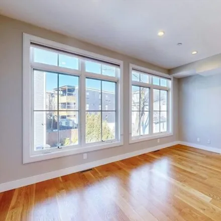 Image 7 - 11 Whitby Terrace, Boston, MA 02125, USA - Townhouse for sale