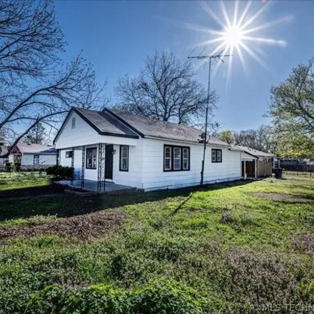 Buy this 3 bed house on 815 West 5th Street in Ada, OK 74820