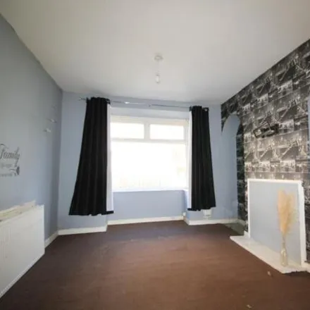 Image 2 - Strawberry Gardens, Hull, HU9 1EX, United Kingdom - House for sale