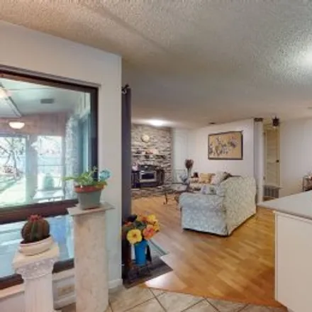 Buy this 3 bed apartment on 11814 Highland Oaks Trl in Northwest Austin, Austin