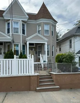 Buy this 3 bed house on 269 Kearny Avenue in Harbor Terrace, Perth Amboy