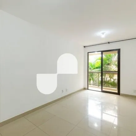 Buy this 3 bed apartment on unnamed road in Campo Grande, Rio de Janeiro - RJ