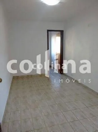 Buy this 3 bed apartment on Rua Miranda in Cohab II, Carapicuíba - SP