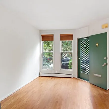 Image 3 - 2415 I Street Northwest, Washington, DC 20037, USA - Townhouse for rent