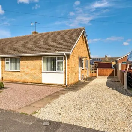 Buy this 2 bed house on Gleedale in North Hykeham, LN6 8PQ