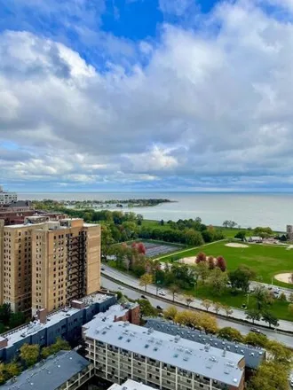 Image 3 - The New York Private Residences, 3660 North Lake Shore Drive, Chicago, IL 60613, USA - House for rent