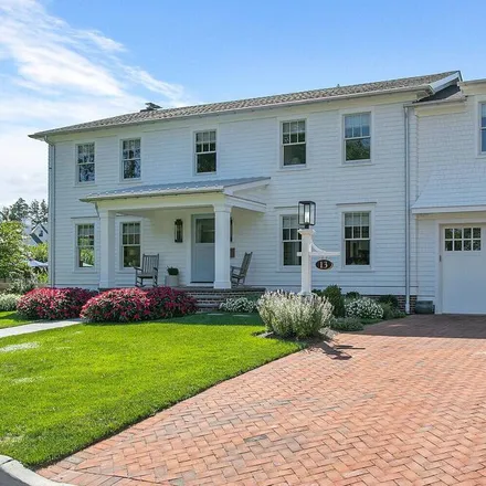 Rent this 5 bed house on Spring Lake in Mercer Avenue, Monmouth County