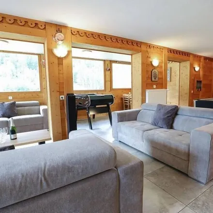 Rent this 7 bed apartment on 74390 Châtel