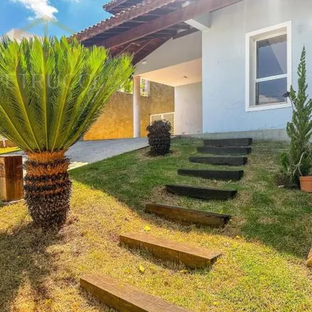 Rent this 3 bed house on Avenida José Oscar Gratti in Swiss Park, Campinas - SP
