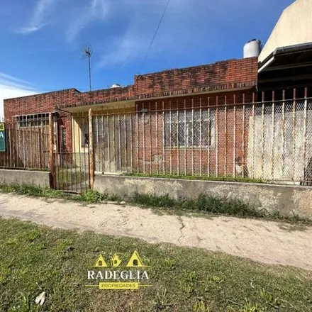 Buy this 3 bed house on Humberto Primo 2086 in Burzaco, Argentina