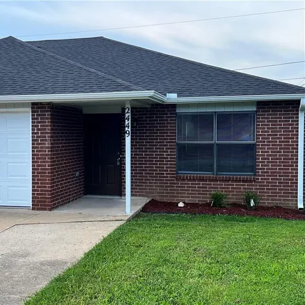 Rent this 2 bed duplex on 2449 West Yvonne Drive in Fayetteville, AR 72704