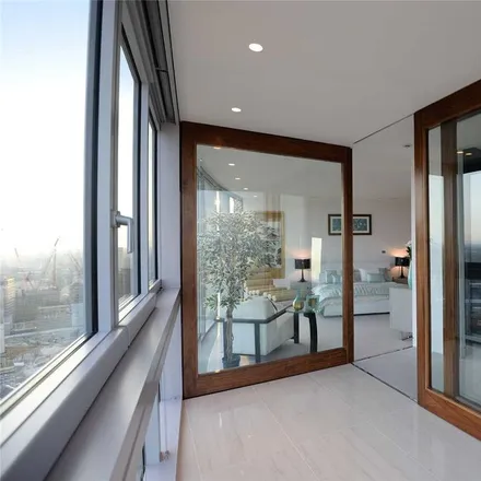 Image 6 - Saint George Wharf Tower, 1 Nine Elms Lane, London, SW8 2DU, United Kingdom - Apartment for rent