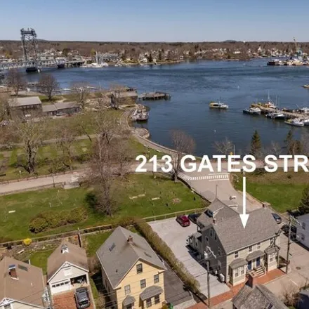 Buy this 2 bed condo on 299 Gates Street in Portsmouth, NH 03801