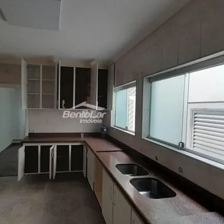 Rent this 4 bed house on Avenida Guapira 1165 in Parque Vitória, São Paulo - SP