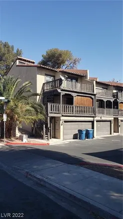 Image 3 - 2800 Calle del Oro, Paradise, NV 89120, USA - Townhouse for rent