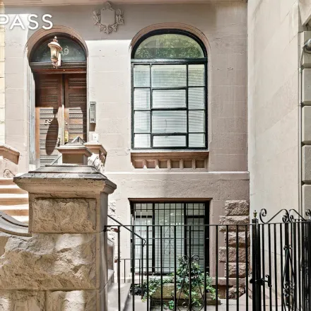 Image 1 - 59 East 73rd Street, New York, NY 10021, USA - Apartment for rent