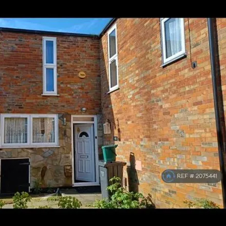 Rent this 3 bed house on Crosse Court in Basildon, SS15 5JE