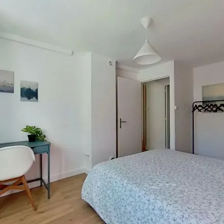 Rent this 3 bed apartment on 16 Rue Sainte-Hélène in 69002 Lyon, France