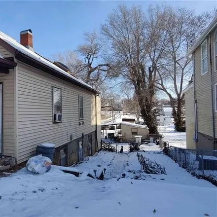 Image 3 - 936 North Broadway Street, Leavenworth, KS 66048, USA - House for sale