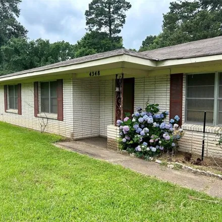Buy this 3 bed house on 4400 Greenwood Boulevard in Cannon, Shreveport