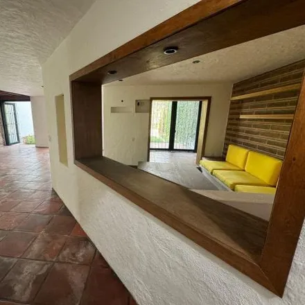 Buy this 3 bed house on Calle Comerciantes in Arcos de Guadalupe, 45037 Zapopan