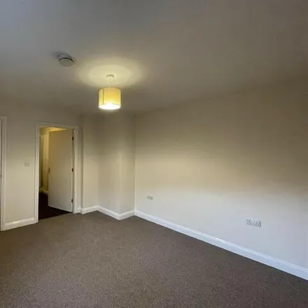 Image 7 - Iceland, 28-44 New Street, Mold, CH7 1NZ, United Kingdom - Apartment for rent