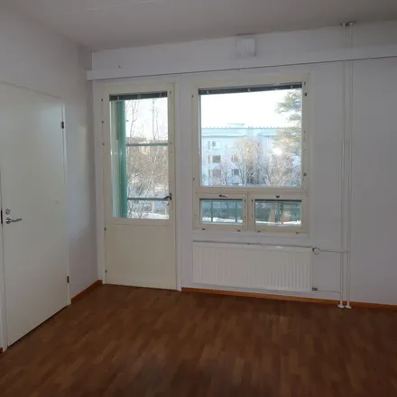 Rent this 3 bed apartment on Lehtorannantie 8 in 40520 Jyväskylä, Finland