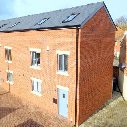 Rent this 2 bed townhouse on Williamson Drive in Nantwich, CW5 5XP