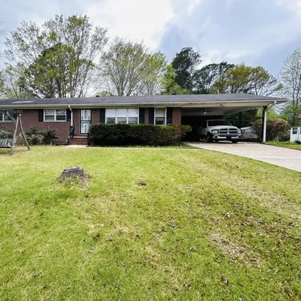 Buy this 3 bed house on 1291 East Quitman Street in Iuka, MS 38852