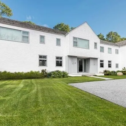 Buy this 7 bed house on 19 Quarty Circle in Northwest Harbor, East Hampton