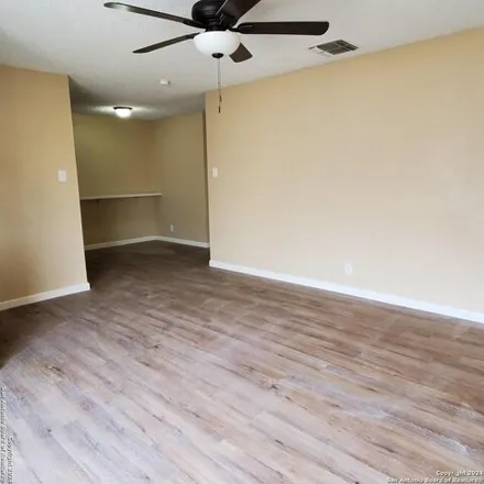 Image 8 - 2014 Anchor Drive, San Antonio, TX 78213, USA - Apartment for rent