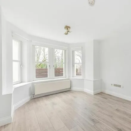 Rent this 1 bed room on 19 Crescent Road in London, N8 8AL