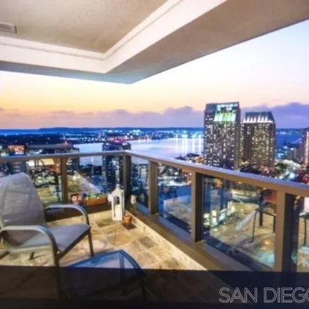Image 3 - Harbor Club, Martin Luther King Jr. Promenade, San Diego, CA 92180, USA - Condo for rent