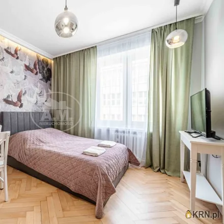 Buy this 2 bed apartment on Trzonolinowiec in Tadeusza Kościuszki 72, 50-441 Wrocław