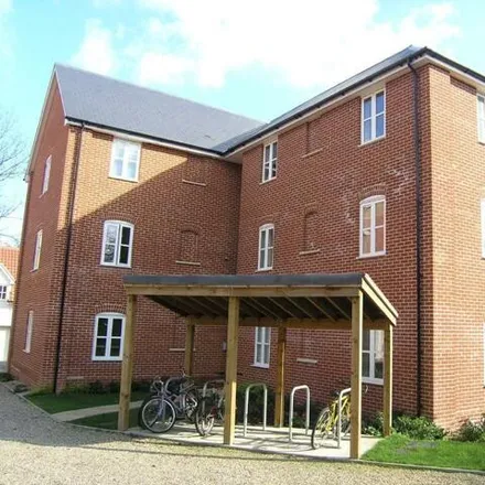 Rent this 2 bed apartment on 16 Groves Close in Colchester, CO4 5BP