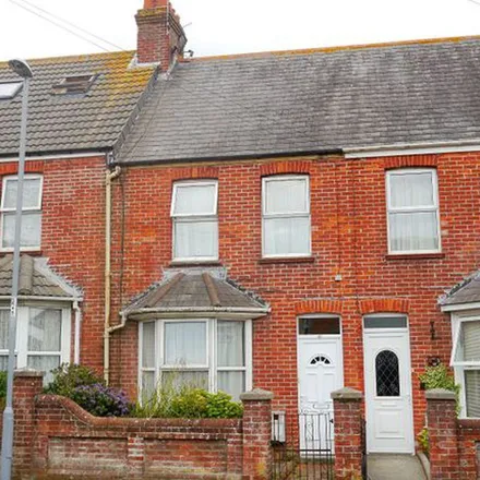 Rent this 3 bed townhouse on Kings Road in Weymouth, DT3 5EN