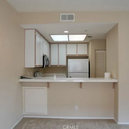 Image 7 - unnamed road, Tustin, CA 92602, USA - Apartment for rent