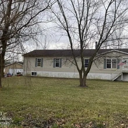 Buy this 4 bed house on 28196 28 Mile Road in Macomb County, MI 48048